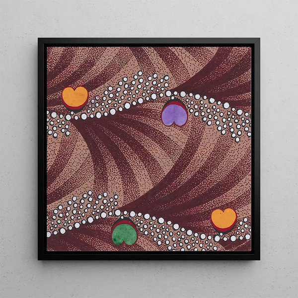 Design textile avec des bandes ondulantes horizontales de perles avec des faisceaux de perles et des cœurs alternés sur un fond d'écailles superposées alternées - Anonymous