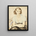 Portrait d'une jeune femme - Gerda Wegener — kehystetty taideteos seinällä