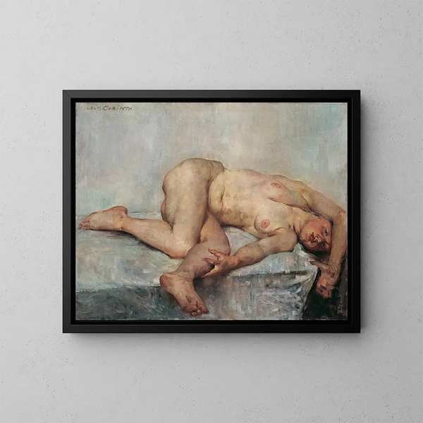 Akti naisen makuulla - Lovis Corinth — kehystetty taideteos seinällä