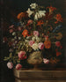 Lys, œillets, roses et autres fleurs dans une urne dorée avec bas-relief sur un rebord en pierre - Mario Nuzzi — näkymä teoksesta