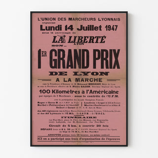 Vintageseinäjuliste Grand Prix de Lyon, kävely, esitetty ohuessa kehyksessä vaalealla seinällä.