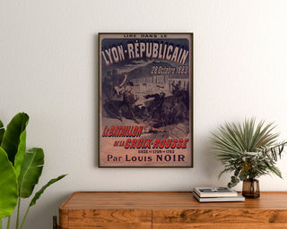 Vintage-juliste Lyon Républicain, Bataillon Croix-Rousse, kehystettynä puurasian yläpuolelle, kasvien välissä.