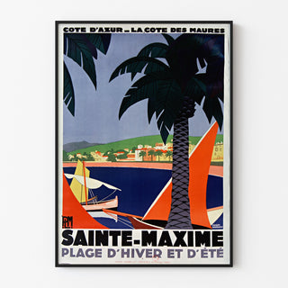 Vintage-juliste Sainte-Maxime, Côte des Maures, esitetty ohuessa kehyksessä vaalealla seinällä.