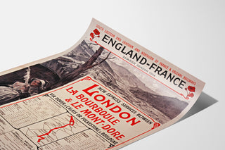 Vintage-juliste South Eastern, England-France, esillä kaartuvalla arkilla perspektiivistä kuvattuna.